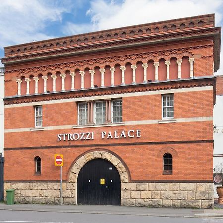Strozzi Palace Suites By Mansley Челтнъм Екстериор снимка